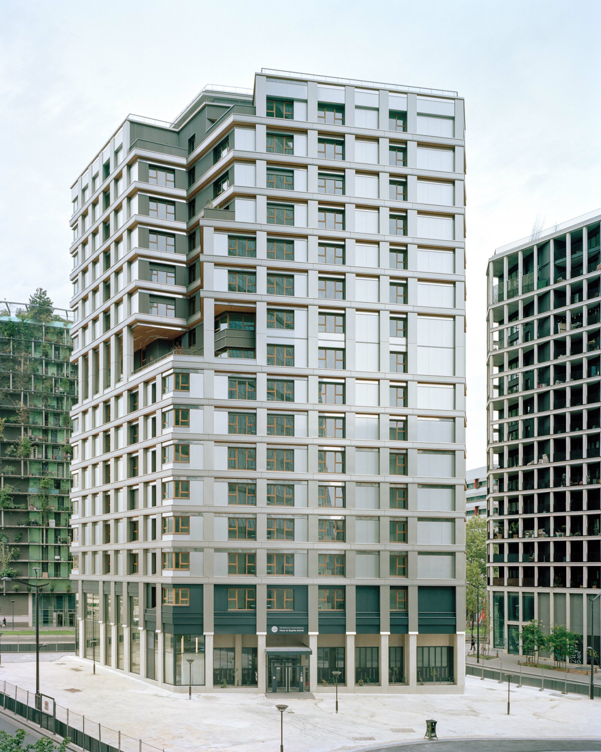 Commune tower - Vincent Lavergne